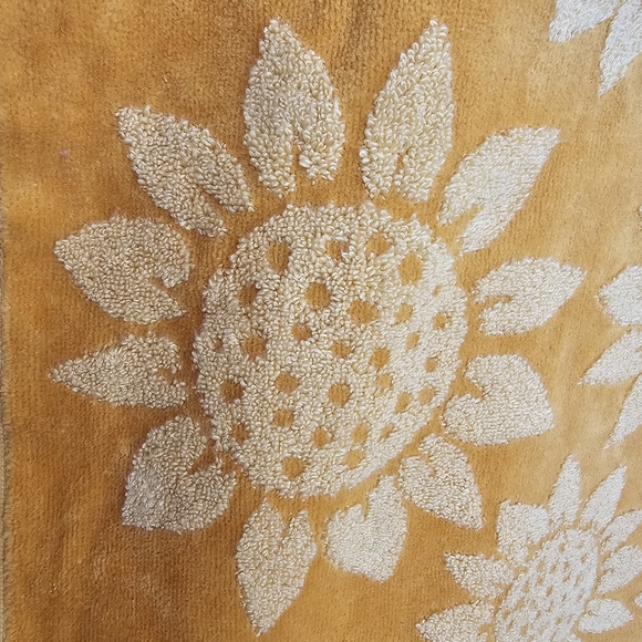 CARO Bath Towel Set 4 piece - Picture 11 of 16